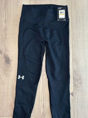 Under Armour Women’s Black Performance Leggings with White Logo
